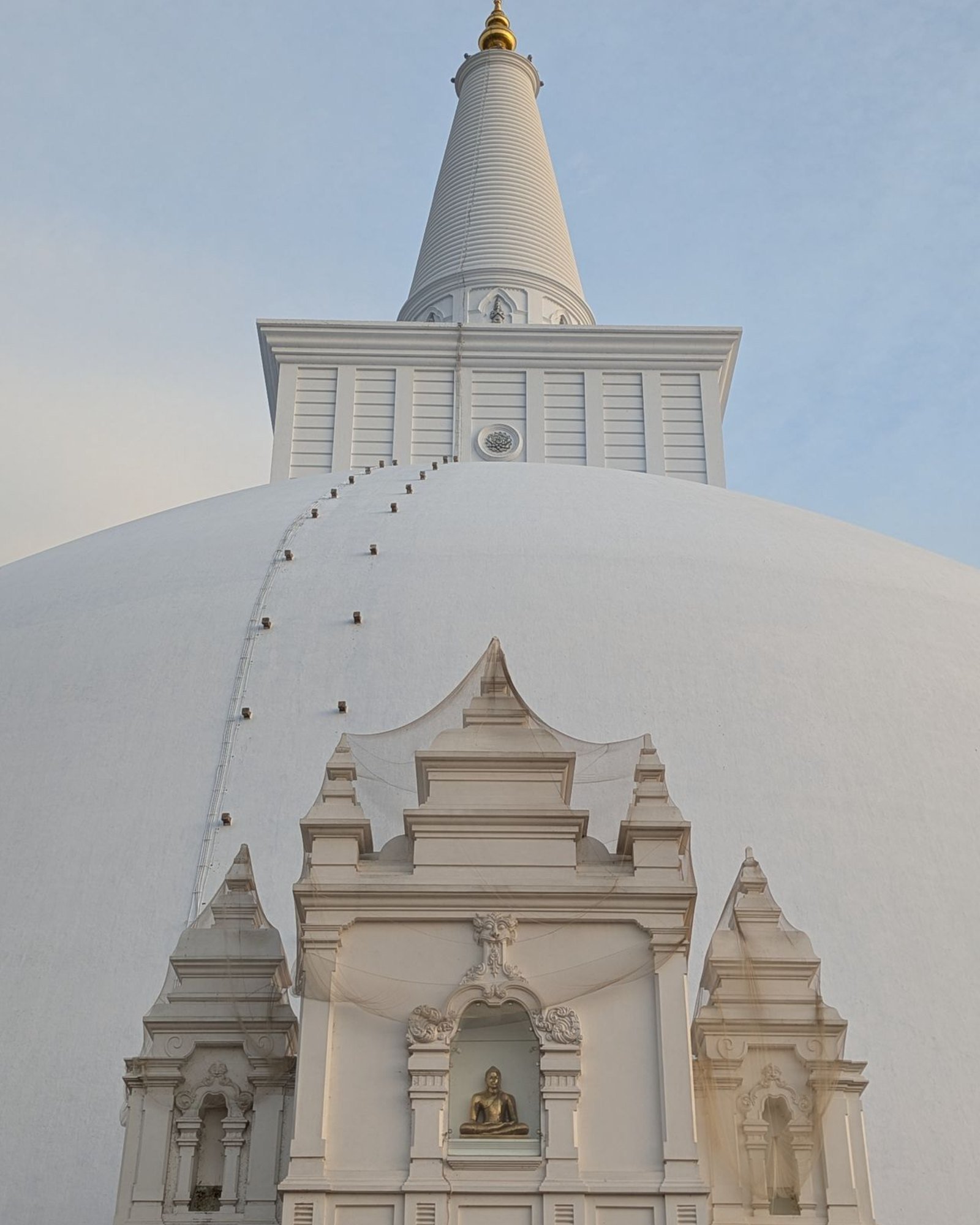 Temple and cultural route in Sri Lanka